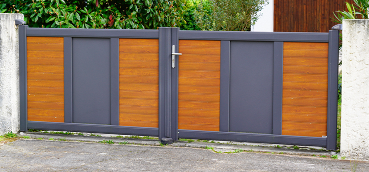 Best Residential Wood Gate Repair